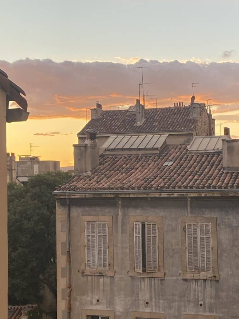 trouver un bien immobilier à marseille. mandat de recherche